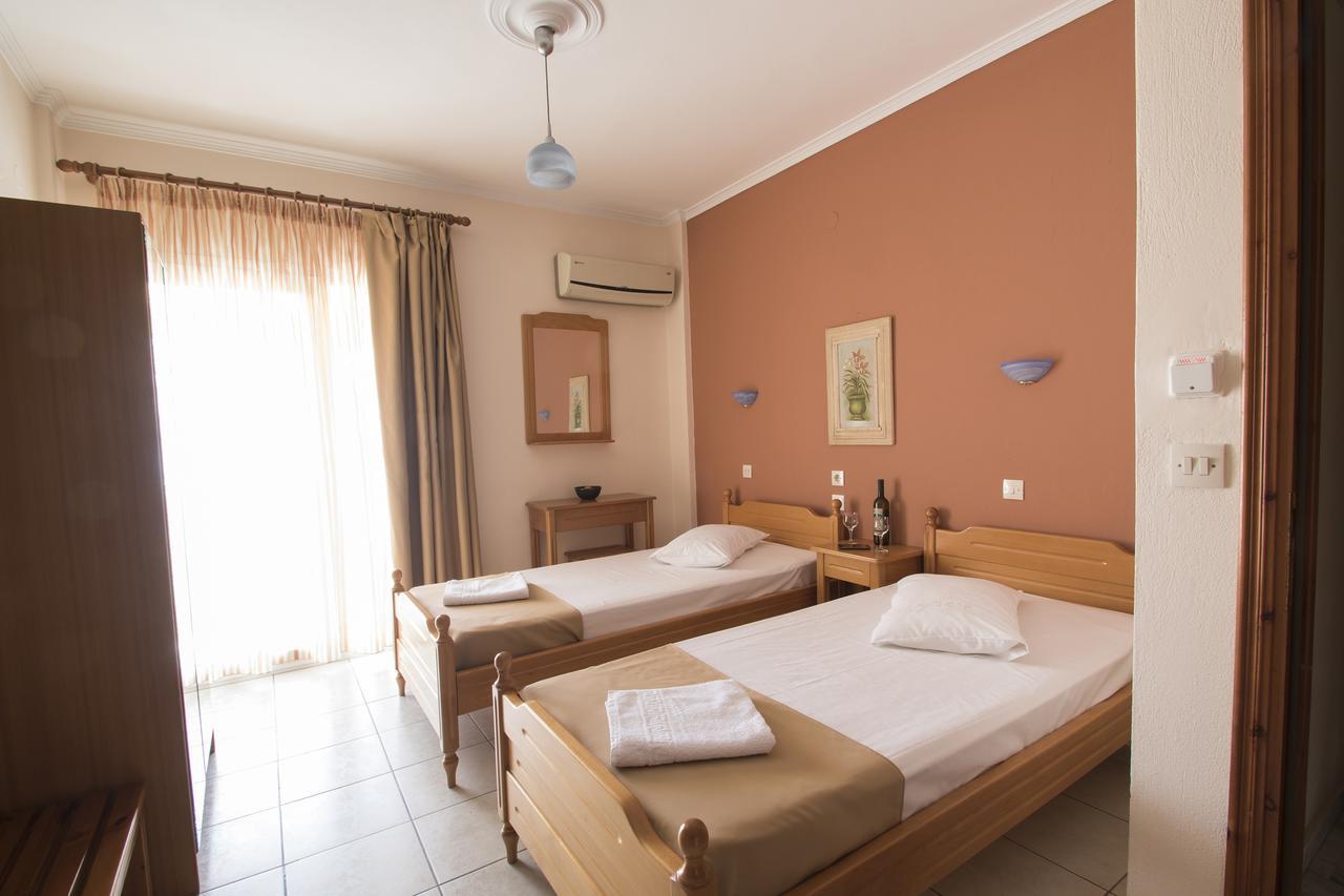 Atira Apart Hotel Olympiakí Aktí 外观 照片