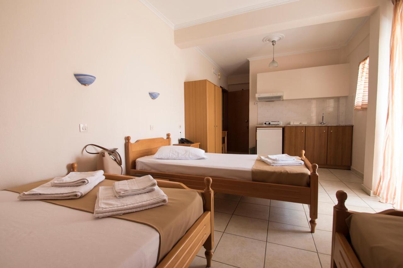 Atira Apart Hotel Olympiakí Aktí 外观 照片