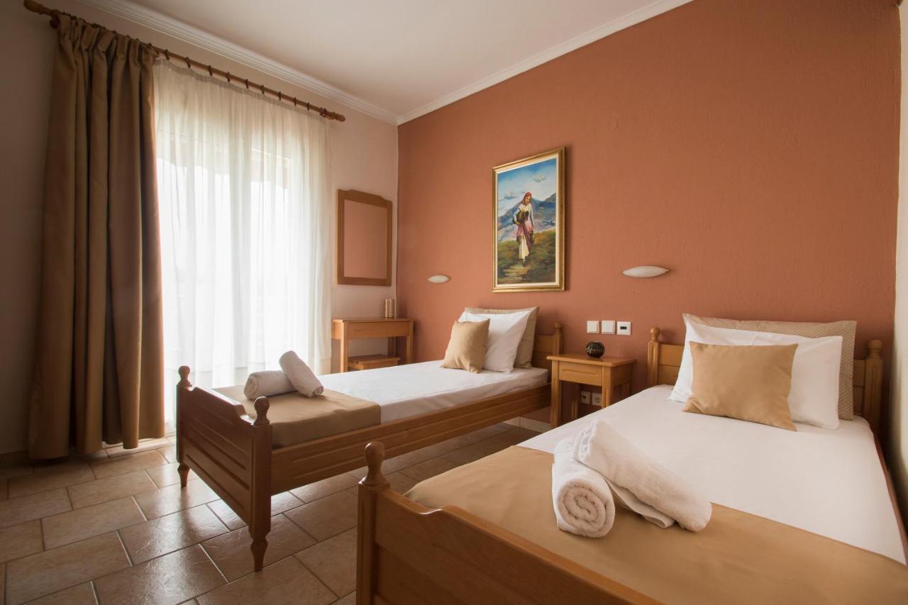 Atira Apart Hotel Olympiakí Aktí 外观 照片